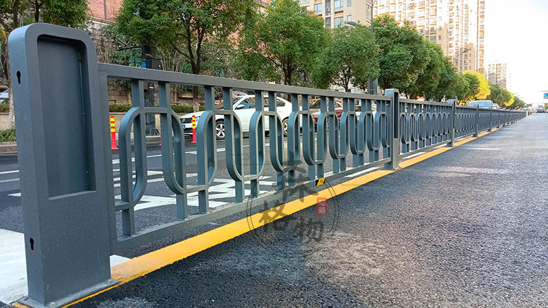 市政鋅鋼隔離護(hù)欄
